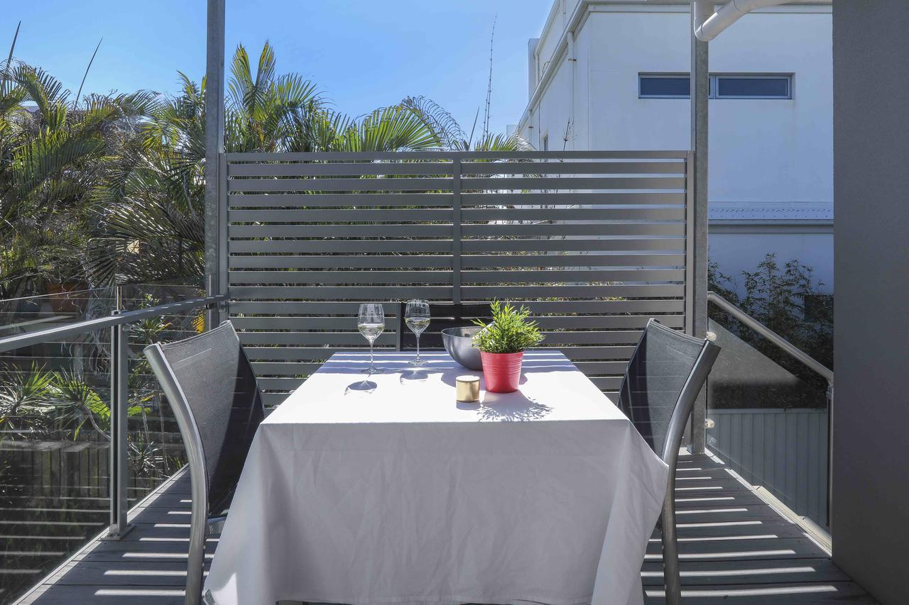 Sandbox Apartments Gold Coast Exterior photo